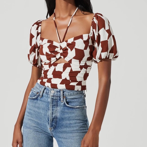 Astr Tops - New ASTR brown & white top. Size medium